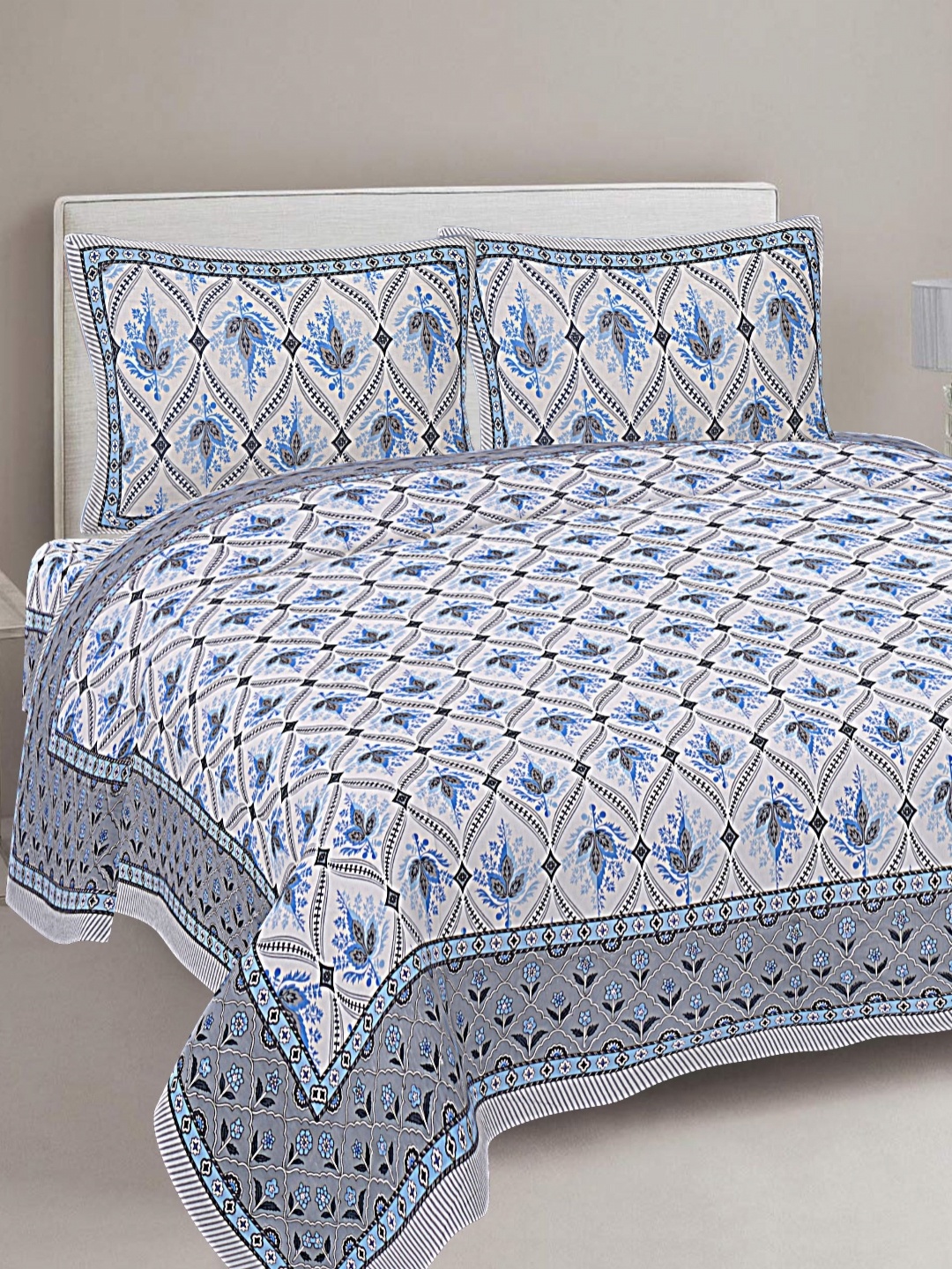 FrionKandy Living Grey & White Printed Cotton 180 TC King Bedsheet With 2 Pillow Covers
FrionKandy Living Grey & White Printed Cotton 180 TC King Bedsheet With 2 Pillow Covers