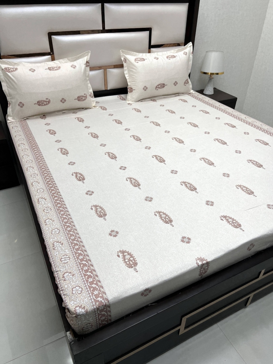 Pure Decor White Ethnic Motifs Pure Cotton 300 TC Queen Bedsheet with 2 Pillow Covers, Peach
Pure Decor White Ethnic Motifs Pure Cotton 300 TC Queen Bedsheet with 2 Pillow Covers, Peach