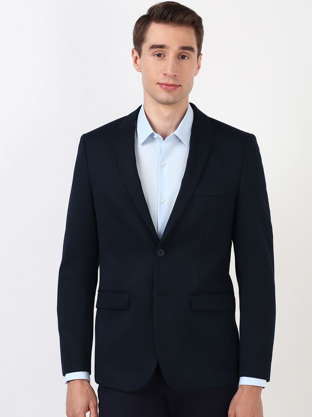 Peter England Elite Notched Lapel Collar Slim-Fit Single-Breasted Formal Blazer, Navy blue
Peter England Elite Notched Lapel Collar Slim-Fit Single-Breasted Formal Blazer, Navy blue