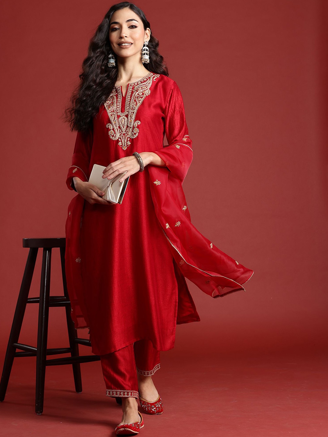 Anouk Women Ethnic Motifs Embroidered Regular Kurta with Palazzos & With Dupatta, Red
Anouk Women Ethnic Motifs Embroidered Regular Kurta with Palazzos & With Dupatta, Red