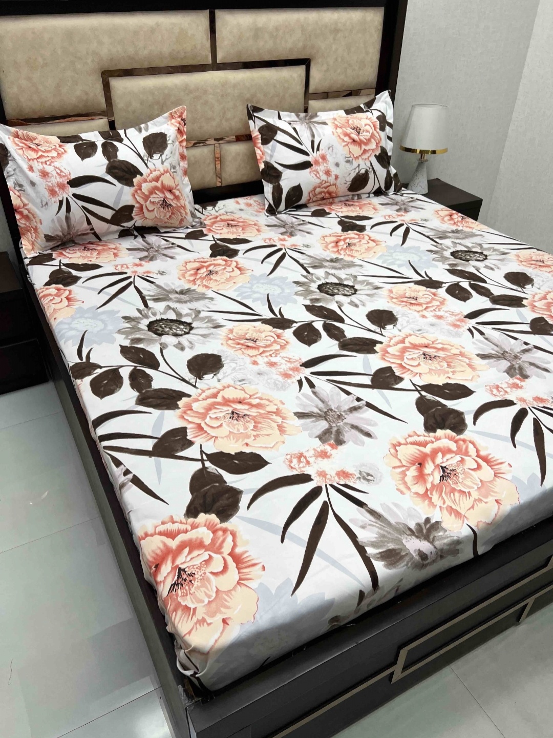 Pure Decor White & Grey Floral 230 TC Cotton Double Queen Bedsheet With 2 Pillow Covers
Pure Decor White & Grey Floral 230 TC Cotton Double Queen Bedsheet With 2 Pillow Covers