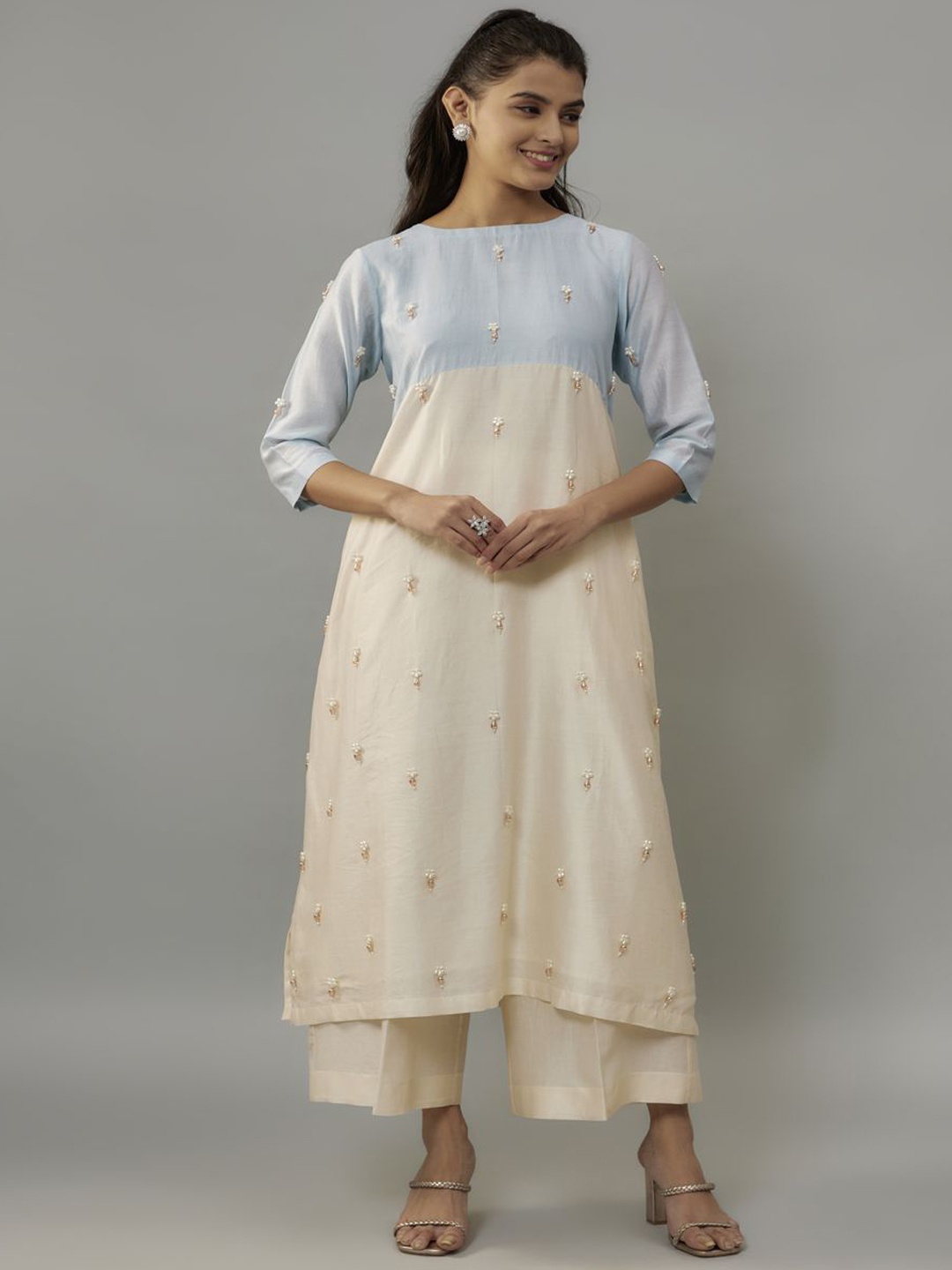 The Aarya Floral Embroidered Beads and Stones Straight Kurta With Trousers & Dupatta, Blue
The Aarya Floral Embroidered Beads and Stones Straight Kurta With Trousers & Dupatta, Blue