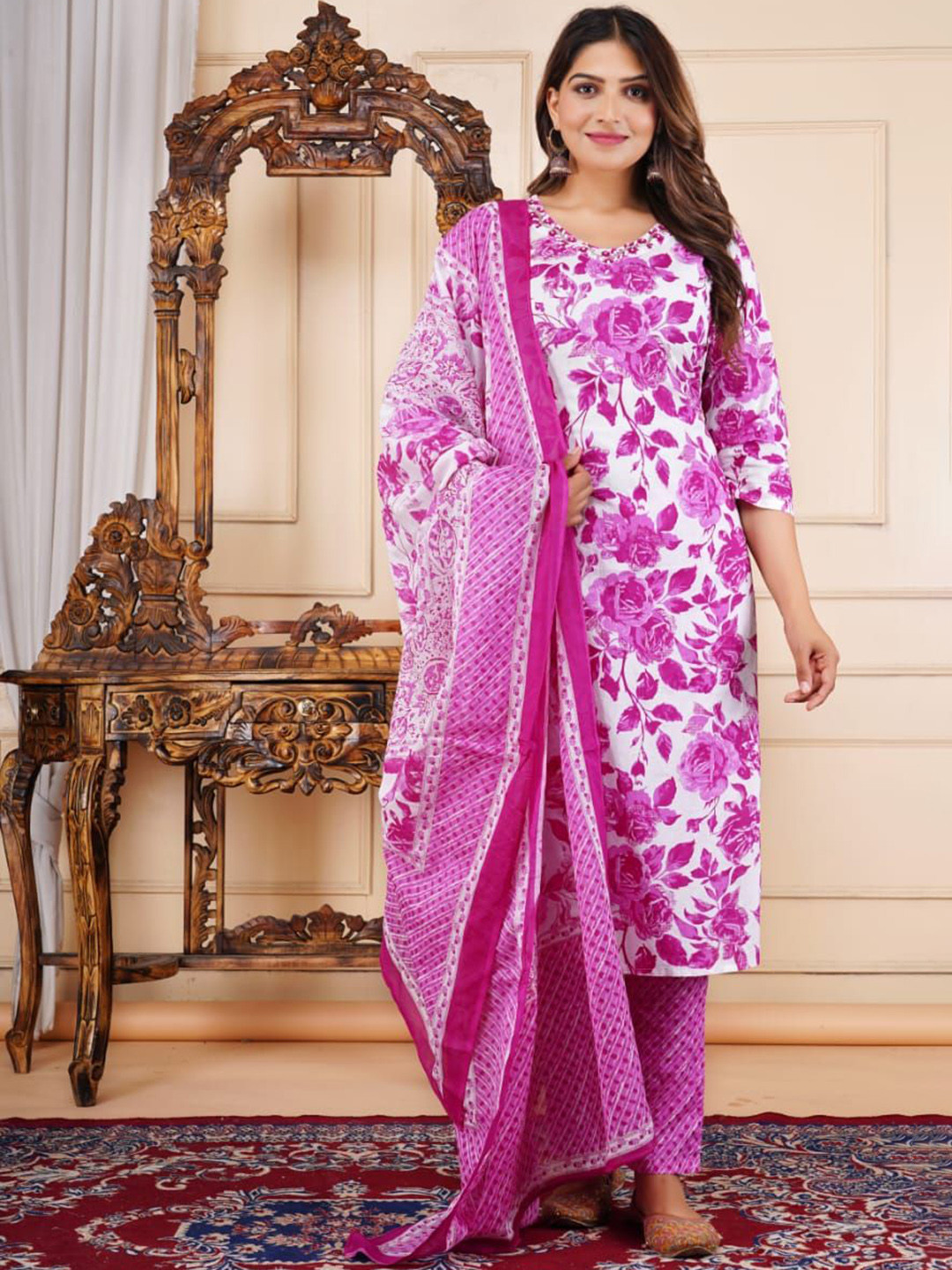 P3D CREATION Floral Printed Pure Cotton Straight Kurta & Trousers With Dupatta, Pink
P3D CREATION Floral Printed Pure Cotton Straight Kurta & Trousers With Dupatta, Pink
