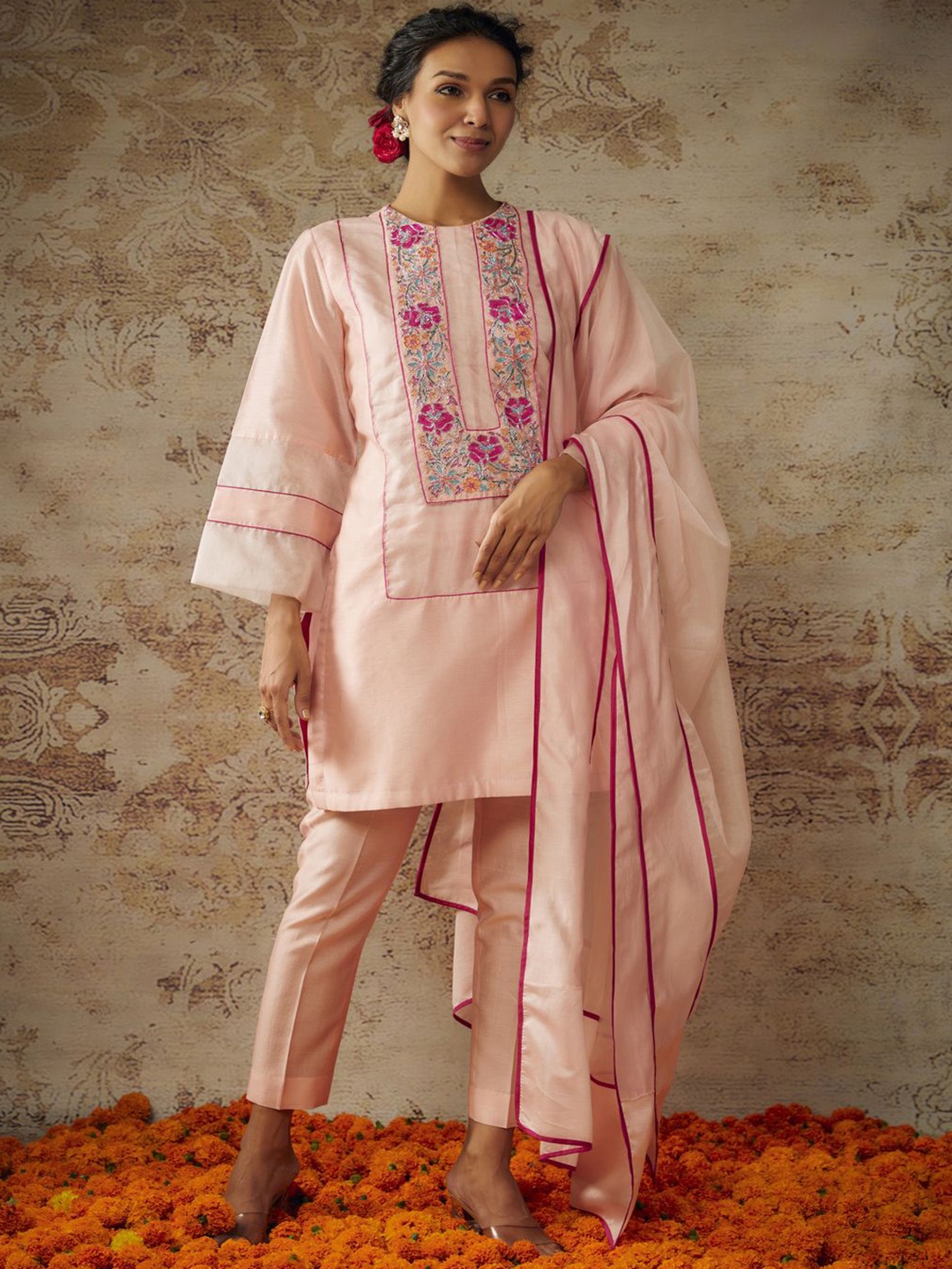 The Aarya Floral Embroidered Thread Work Straight Kurta with Trousers & Dupatta, Peach
The Aarya Floral Embroidered Thread Work Straight Kurta with Trousers & Dupatta, Peach