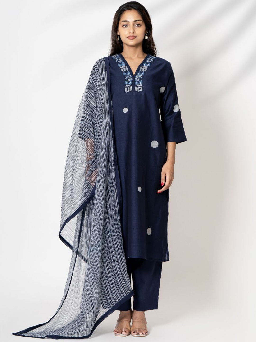 Kameez by Pooja Kejriwal Printed Chanderi Silk Straight Kurta With Trousers & Dupatta, Blue
Kameez by Pooja Kejriwal Printed Chanderi Silk Straight Kurta With Trousers & Dupatta, Blue
