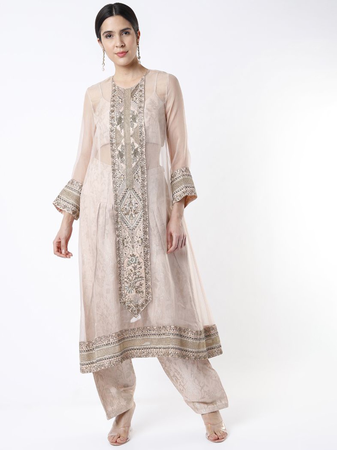 Payal Singhal Embroidered Yoke Design Round Neck Thread Work Kurta with Salwar & Bustier, Pink
Payal Singhal Embroidered Yoke Design Round Neck Thread Work Kurta with Salwar & Bustier, Pink