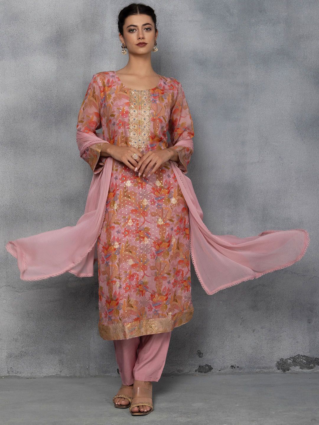 Rang by Indya Women Ethnic Motifs Printed Regular Thread Work Kurta with Trousers & With Dupatta, Pink
Rang by Indya Women Ethnic Motifs Printed Regular Thread Work Kurta with Trousers & With Dupatta, Pink