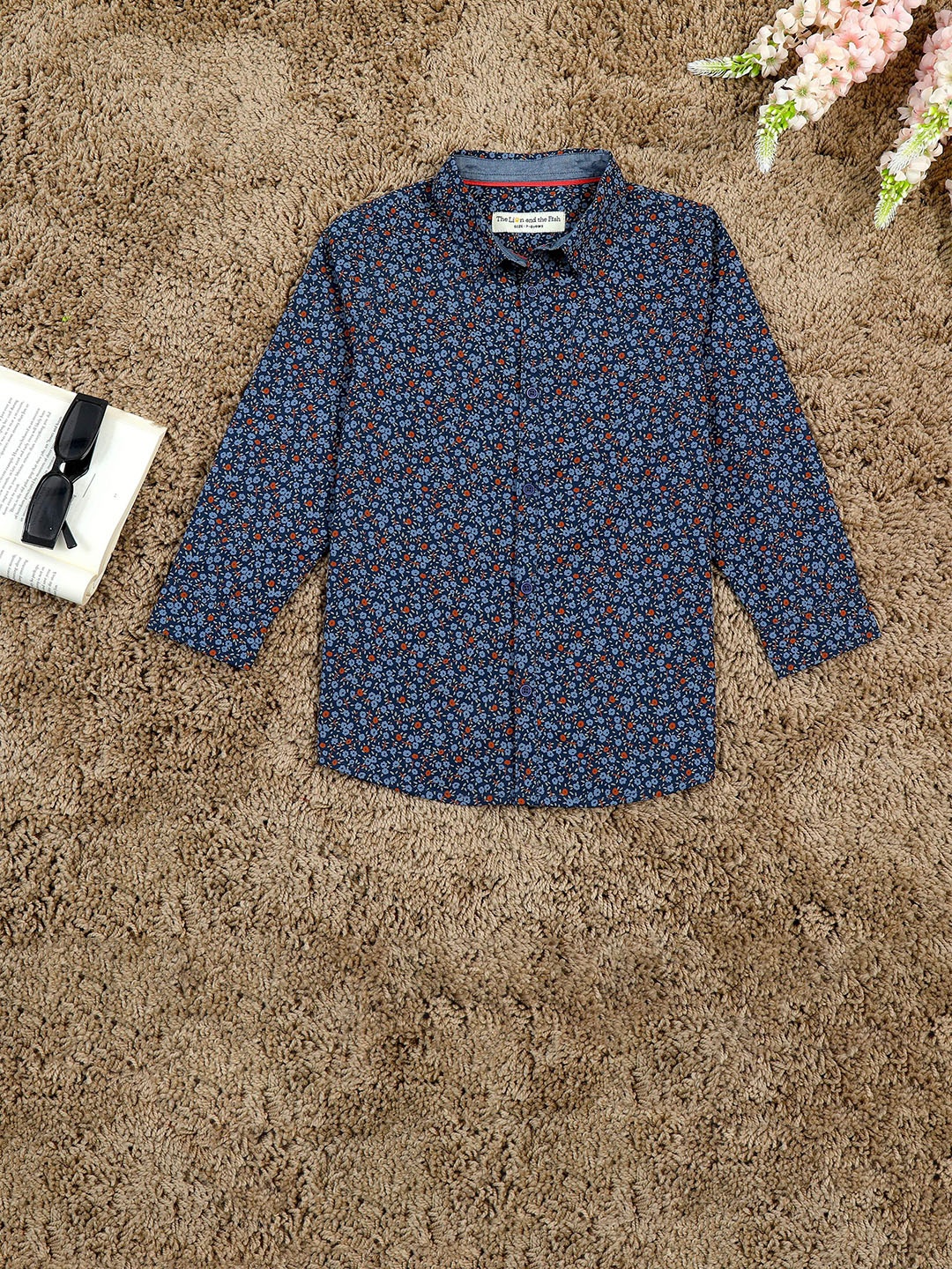 The Lion and The Fish Boys Comfort Spread Collar Floral Printed Relaxed Fit Casual Shirt, Blue
The Lion and The Fish Boys Comfort Spread Collar Floral Printed Relaxed Fit Casual Shirt, Blue