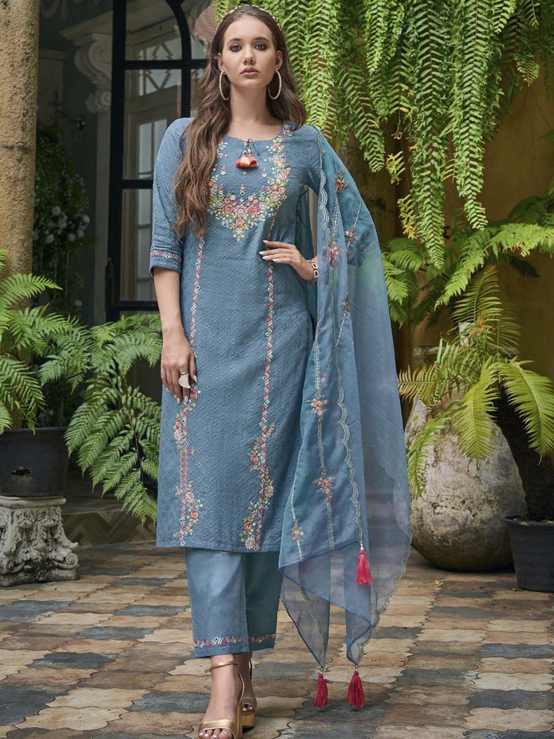 KALINI Floral Embroidered Thread Work Tie-Up Neck Straight Kurta With Trousers & Dupatta, Teal
KALINI Floral Embroidered Thread Work Tie-Up Neck Straight Kurta With Trousers & Dupatta, Teal