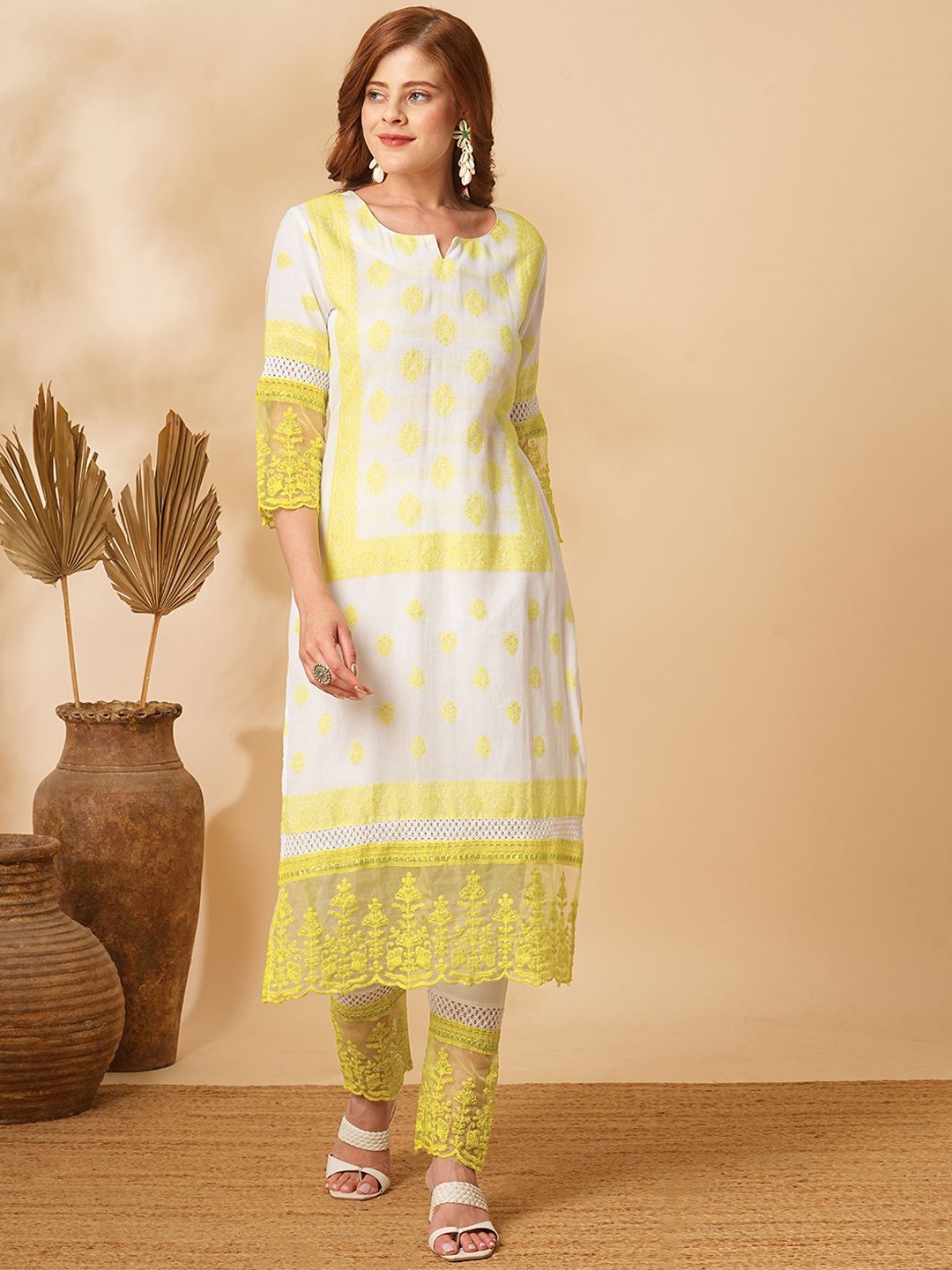 FASHOR Floral Embroidered Sequinned Pure Cotton Straight Kurta With Trousers, Off white
FASHOR Floral Embroidered Sequinned Pure Cotton Straight Kurta With Trousers, Off white
