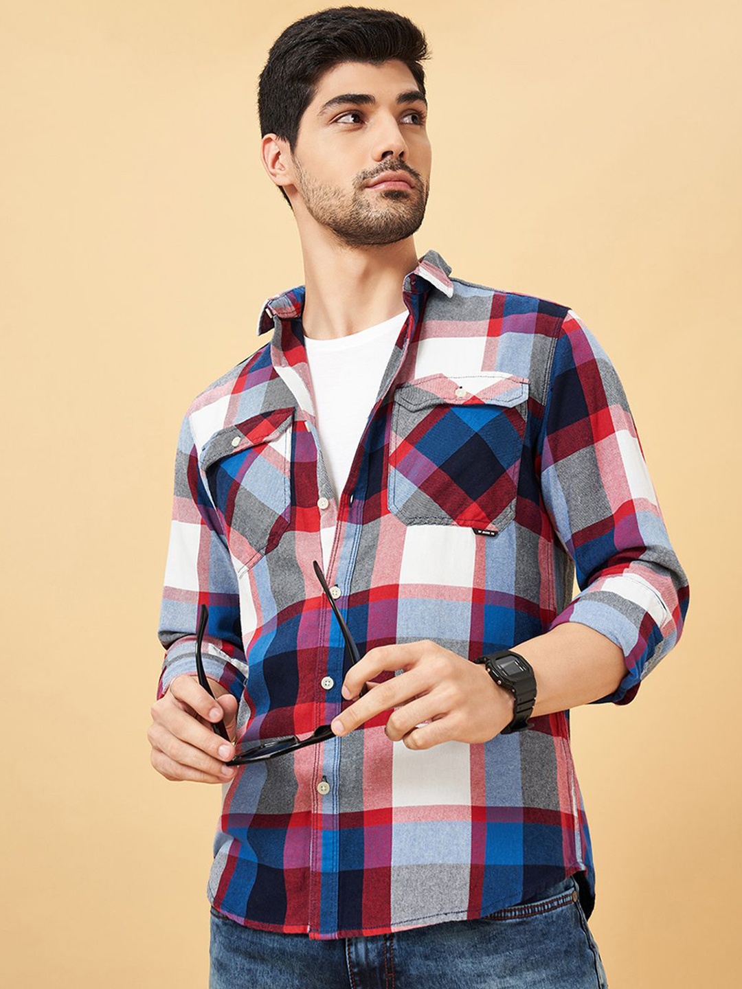 SF JEANS by Pantaloons Men Spread Collar Tartan Checked Cotton Slim Fit Casual Shirt, Navy blue
SF JEANS by Pantaloons Men Spread Collar Tartan Checked Cotton Slim Fit Casual Shirt, Navy blue
