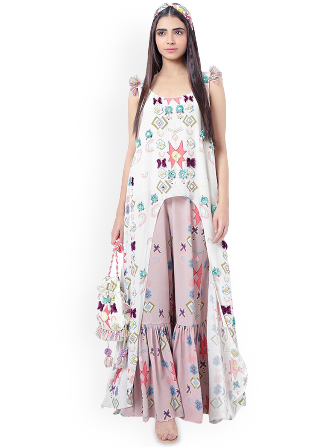 Payal Singhal Ethnic Motifs Printed Round Neck Thread Work High-Low Kurta with Palazzos, White
Payal Singhal Ethnic Motifs Printed Round Neck Thread Work High-Low Kurta with Palazzos, White