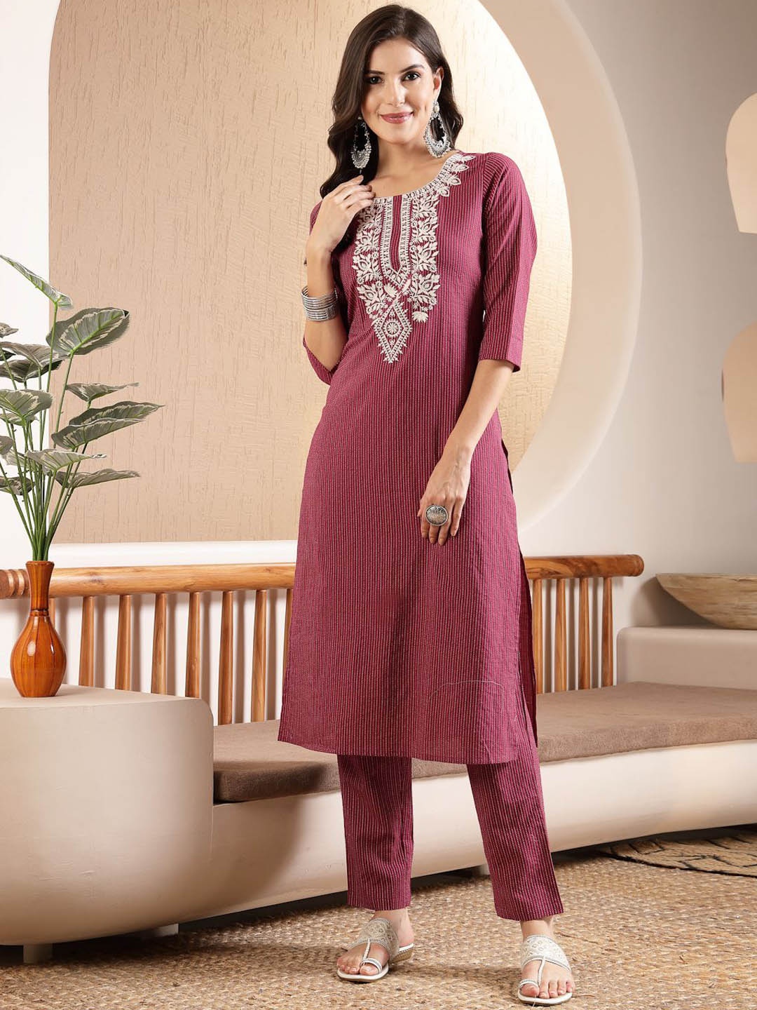 Stylum Maroon Floral Yoke Design Regular Kantha Work Pure Cotton Kurta With Trousers
Stylum Maroon Floral Yoke Design Regular Kantha Work Pure Cotton Kurta With Trousers