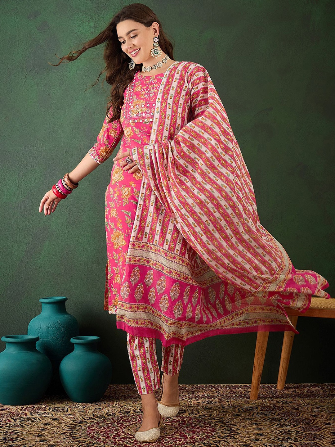 Sangria Floral Printed Pure Cotton Straight Kurta & Trousers With Dupatta, Pink
Sangria Floral Printed Pure Cotton Straight Kurta & Trousers With Dupatta, Pink