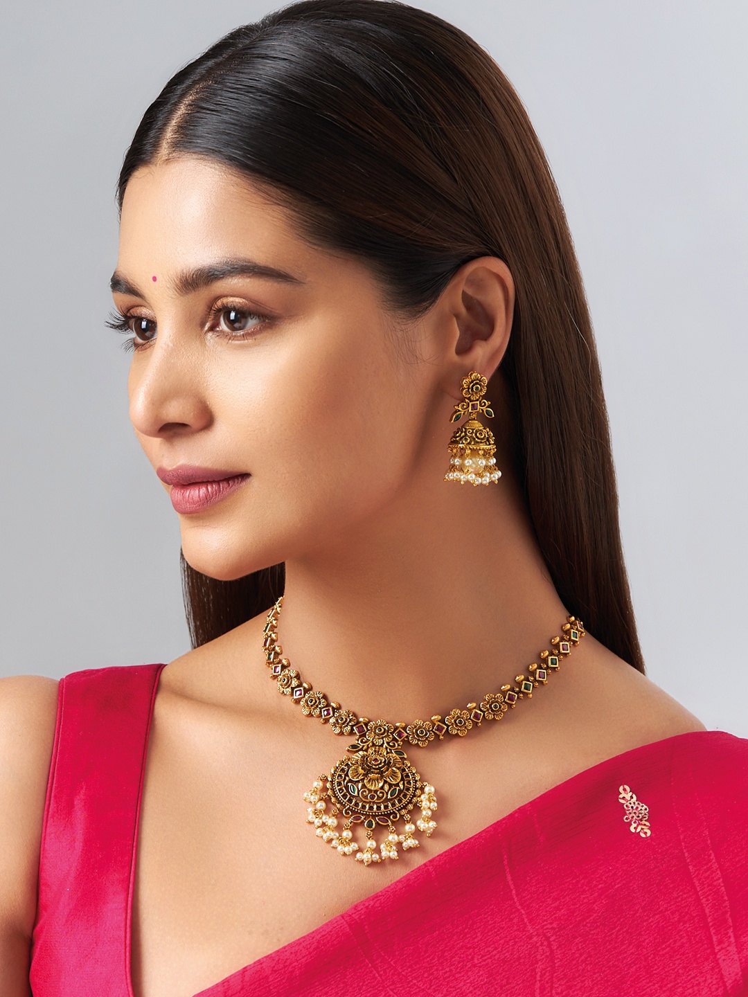 Kushal's Fashion Jewellery Stone Studded & Pearl Beaded Antique Jewellery Set, Gold
Kushal's Fashion Jewellery Stone Studded & Pearl Beaded Antique Jewellery Set, Gold
