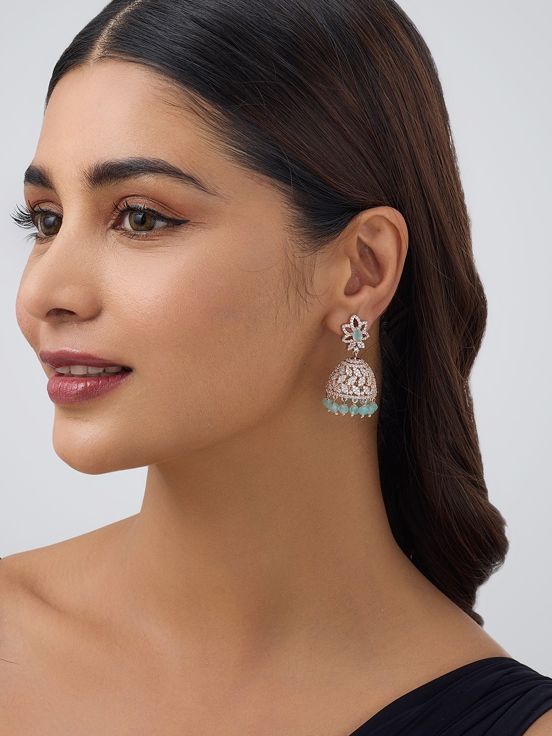 Kushal's Fashion Jewellery Rose Gold-Plated Zircon-Studded Dome Shaped Jhumkas
Kushal's Fashion Jewellery Rose Gold-Plated Zircon-Studded Dome Shaped Jhumkas