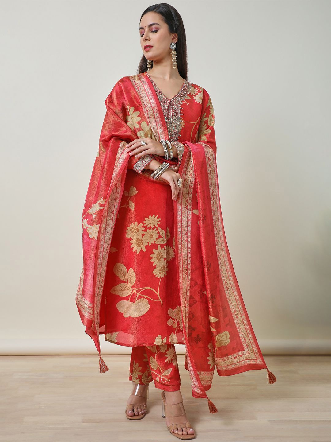 Soch Women Floral Printed Regular Beads and Stones Kurta with Trousers & With Dupatta, Orange
Soch Women Floral Printed Regular Beads and Stones Kurta with Trousers & With Dupatta, Orange
