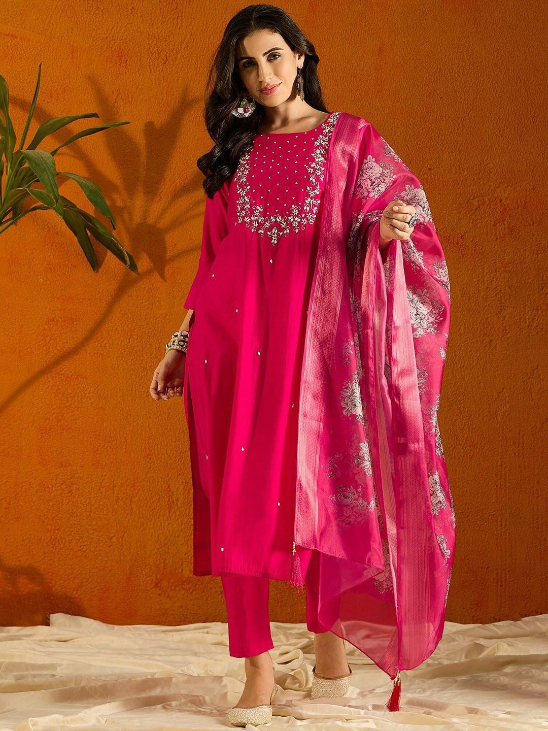 KALINI Women Floral Embroidered Regular Beads and Stones Chanderi Silk Kurta with Trousers & With Dupatta, Pink
KALINI Women Floral Embroidered Regular Beads and Stones Chanderi Silk Kurta with Trousers & With Dupatta, Pink