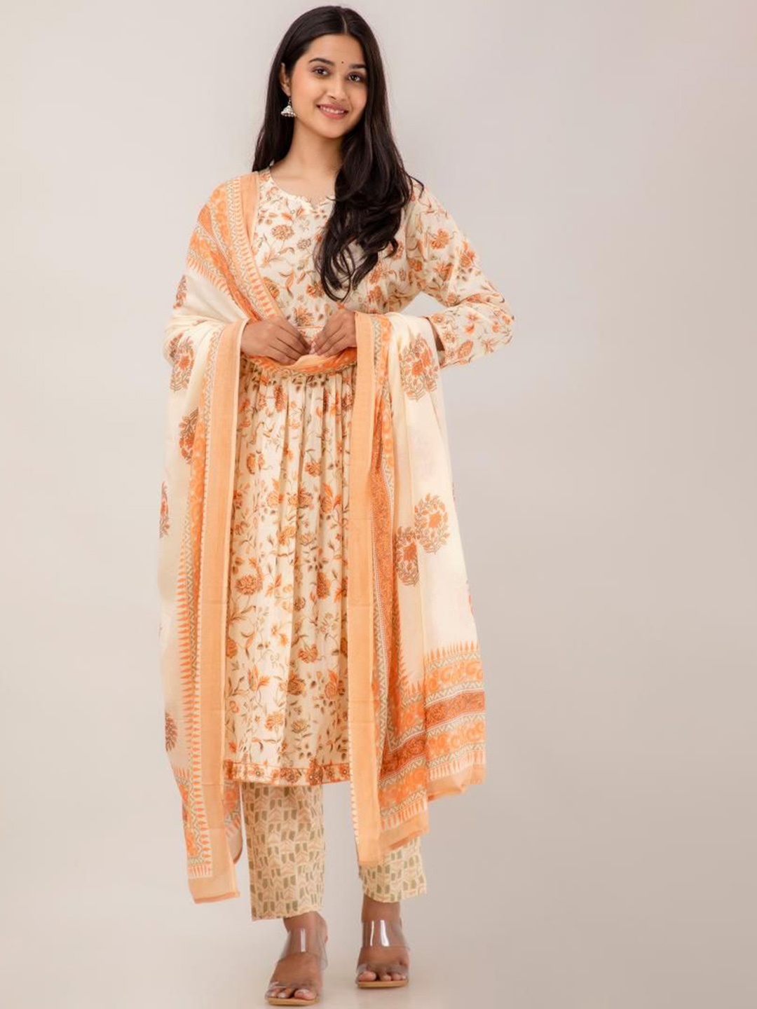 Jasoriya Women Floral Printed Regular Pure Cotton Kurta with Trousers & With Dupatta, White
Jasoriya Women Floral Printed Regular Pure Cotton Kurta with Trousers & With Dupatta, White