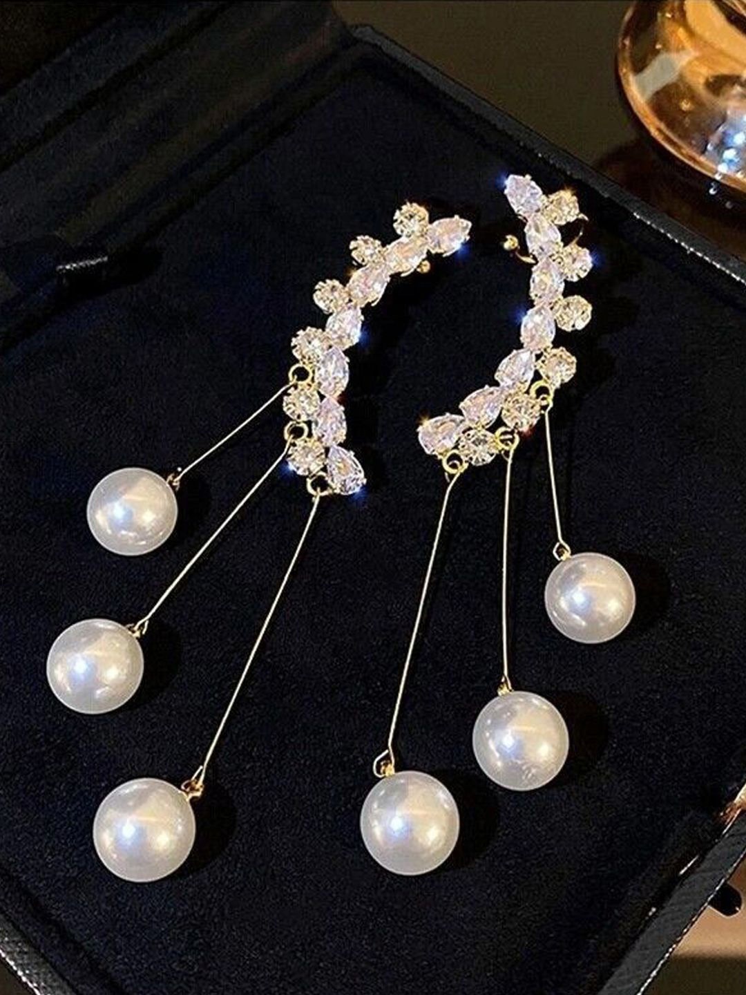 KRENOZ Gold-Plated Stainless Steel American Diamond-Studded & Pearls Beaded Drop Earrings
KRENOZ Gold-Plated Stainless Steel American Diamond-Studded & Pearls Beaded Drop Earrings