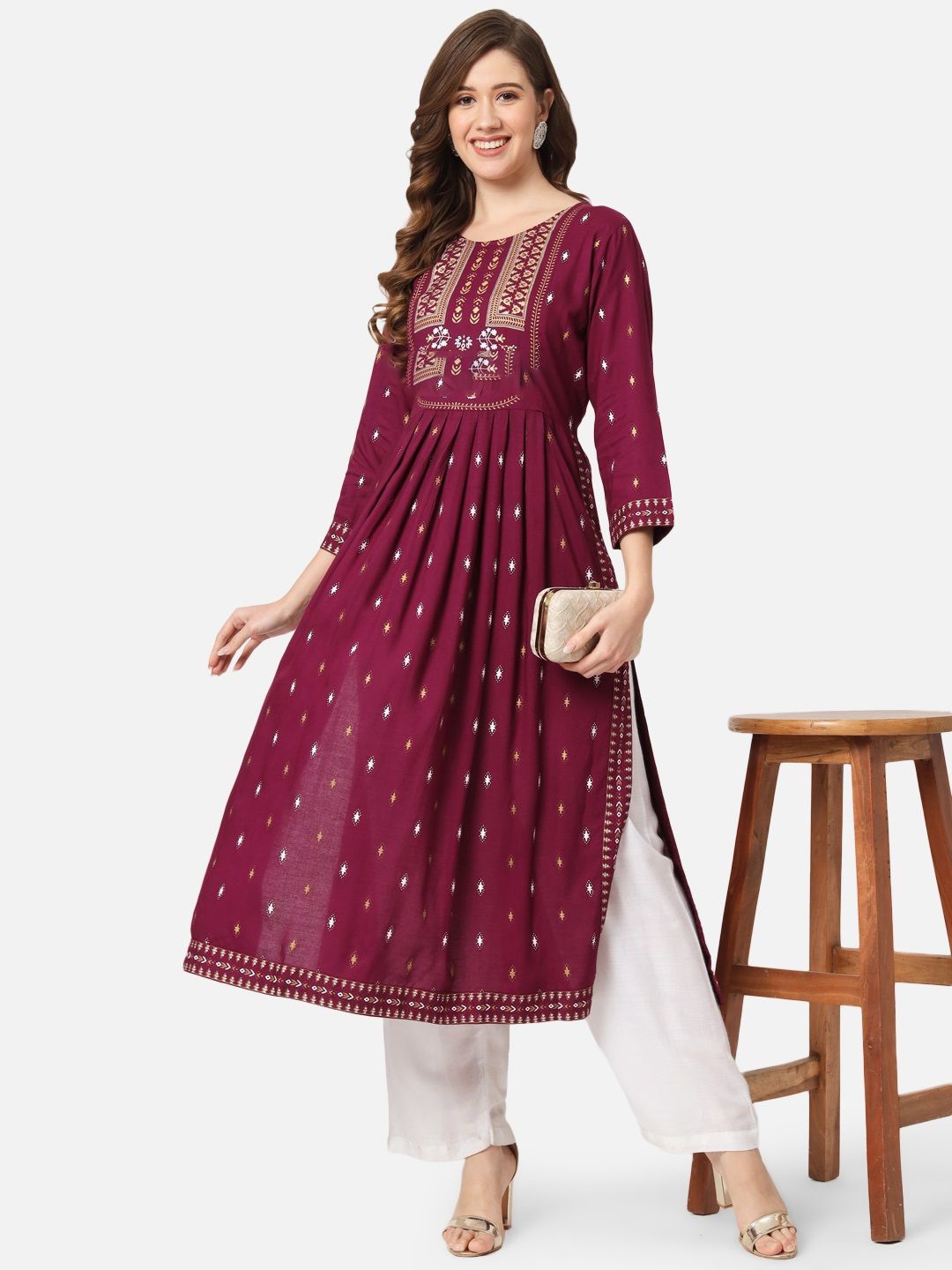 ASHRU Women Ethnic Motifs Printed Flared Sleeves Thread Work Floral Anarkali Kurta, Purple
ASHRU Women Ethnic Motifs Printed Flared Sleeves Thread Work Floral Anarkali Kurta, Purple