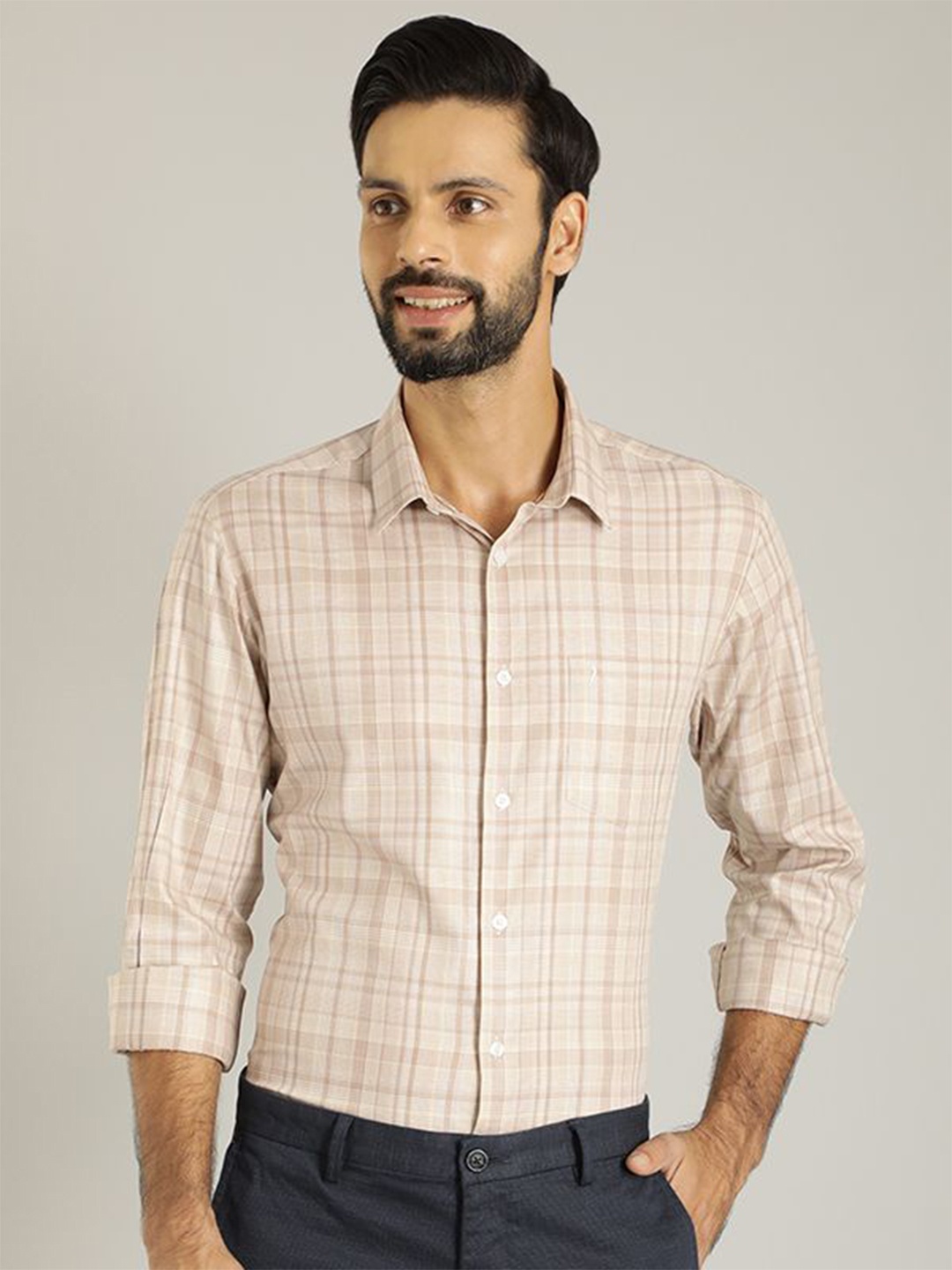 Indian Terrain Men India Slim Spread Collar Solid Cotton Slim Fit Casual Shirt, Yellow
Indian Terrain Men India Slim Spread Collar Solid Cotton Slim Fit Casual Shirt, Yellow