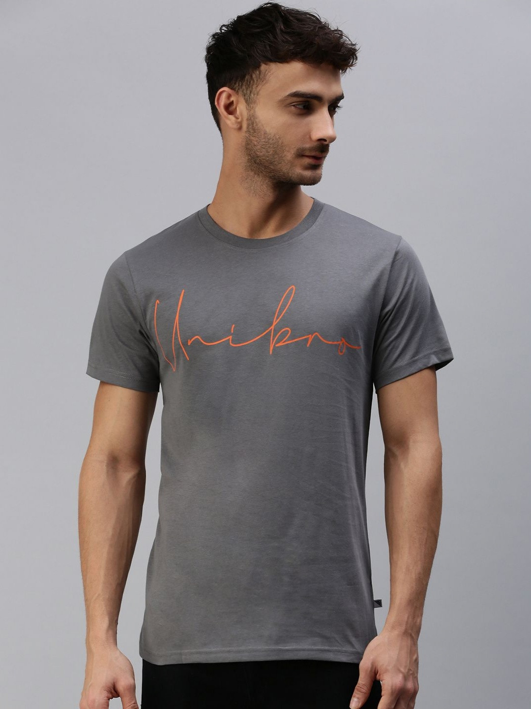Unibro Men Typography 2 Printed Pockets T-shirt, Grey
Unibro Men Typography 2 Printed Pockets T-shirt, Grey