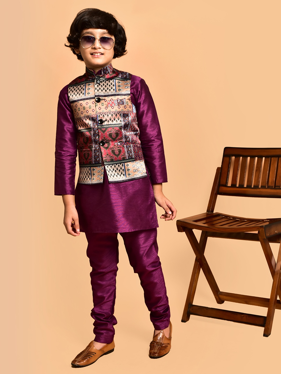 PRINTINDIA Boys Band Collar Long Sleeves Regular Kurta With Churidar With Nehru jacket, Purple
PRINTINDIA Boys Band Collar Long Sleeves Regular Kurta With Churidar With Nehru jacket, Purple