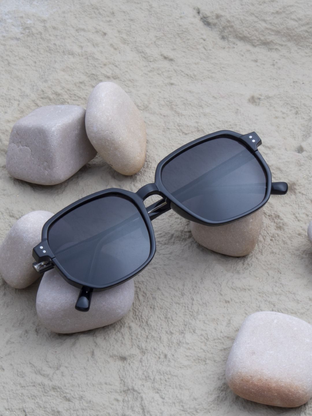 Ted Smith Unisex Square Sunglasses with Polarised and UV Protected Lens SUN-HECTOR_SBLK, Grey
Ted Smith Unisex Square Sunglasses with Polarised and UV Protected Lens SUN-HECTOR_SBLK, Grey