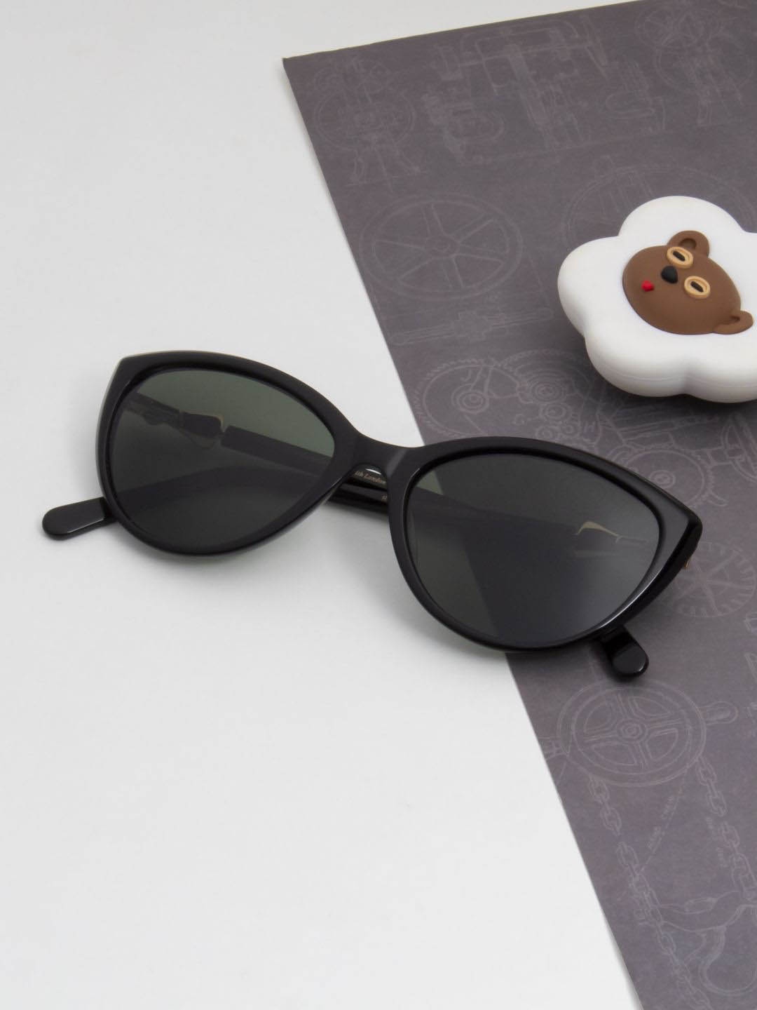 Ted Smith Women Cateye Sunglasses with Polarised and UV Protected Lens SUN-RIVERA-EVE_BKGD, Black
Ted Smith Women Cateye Sunglasses with Polarised and UV Protected Lens SUN-RIVERA-EVE_BKGD, Black