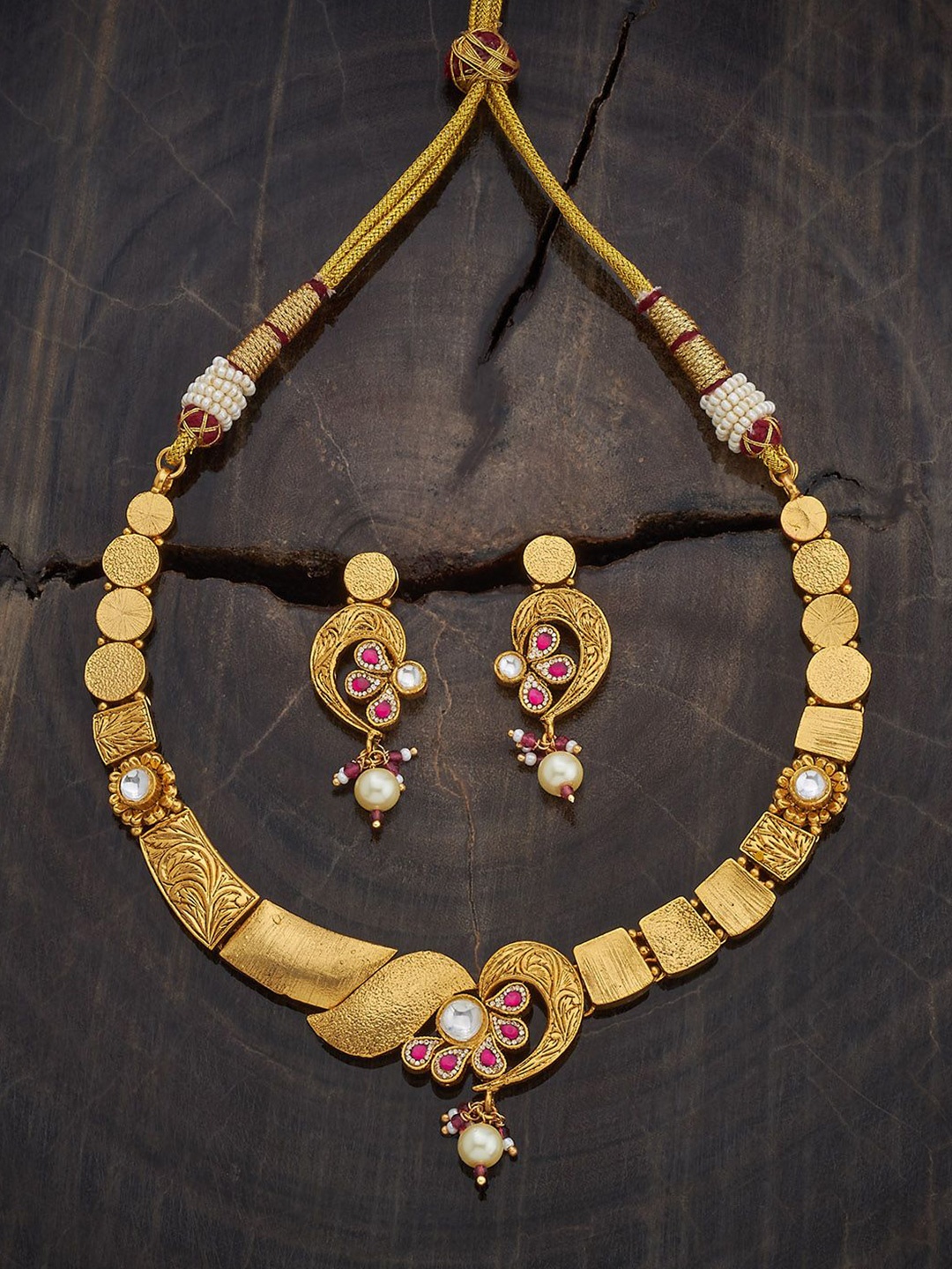 Kushal's Fashion Jewellery Gold-Plated Stone Studded & Beaded Antique Jewellery Set
Kushal's Fashion Jewellery Gold-Plated Stone Studded & Beaded Antique Jewellery Set