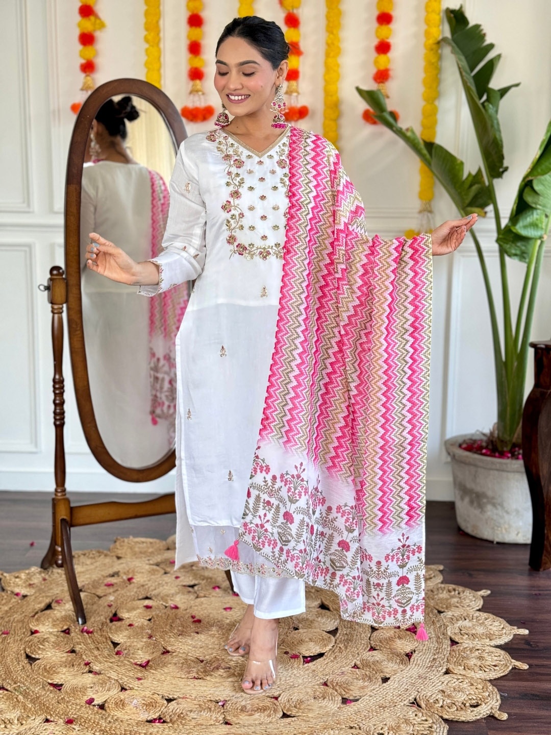 KALINI V-Neck Floral Embroidered Thread Work Straight Kurta with Trouser & Dupatta, Off white
KALINI V-Neck Floral Embroidered Thread Work Straight Kurta with Trouser & Dupatta, Off white