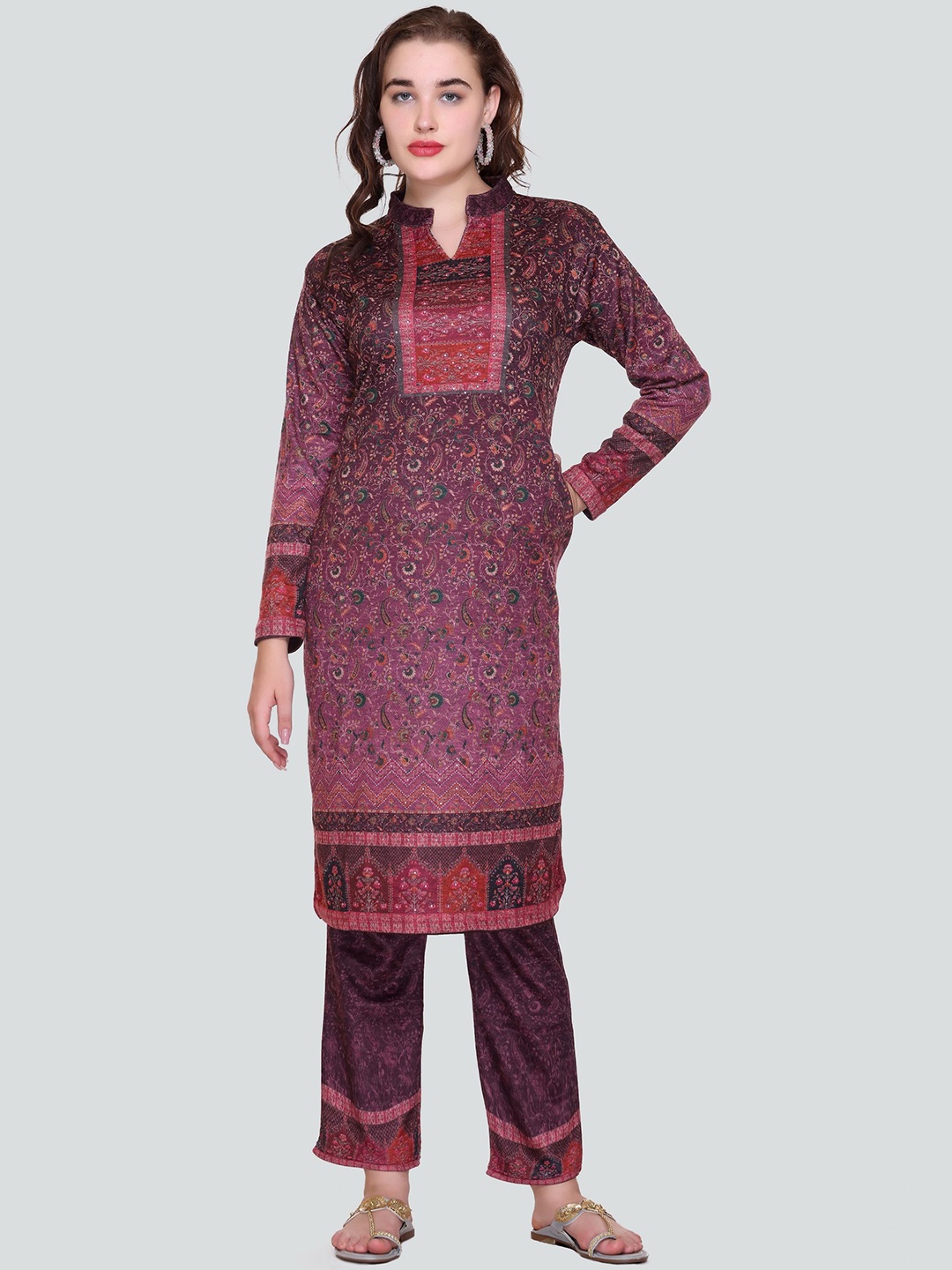 Melvin Floral Printed Mandarin Collar Straight Kurta With Trousers & Dupatta, Purple
Melvin Floral Printed Mandarin Collar Straight Kurta With Trousers & Dupatta, Purple