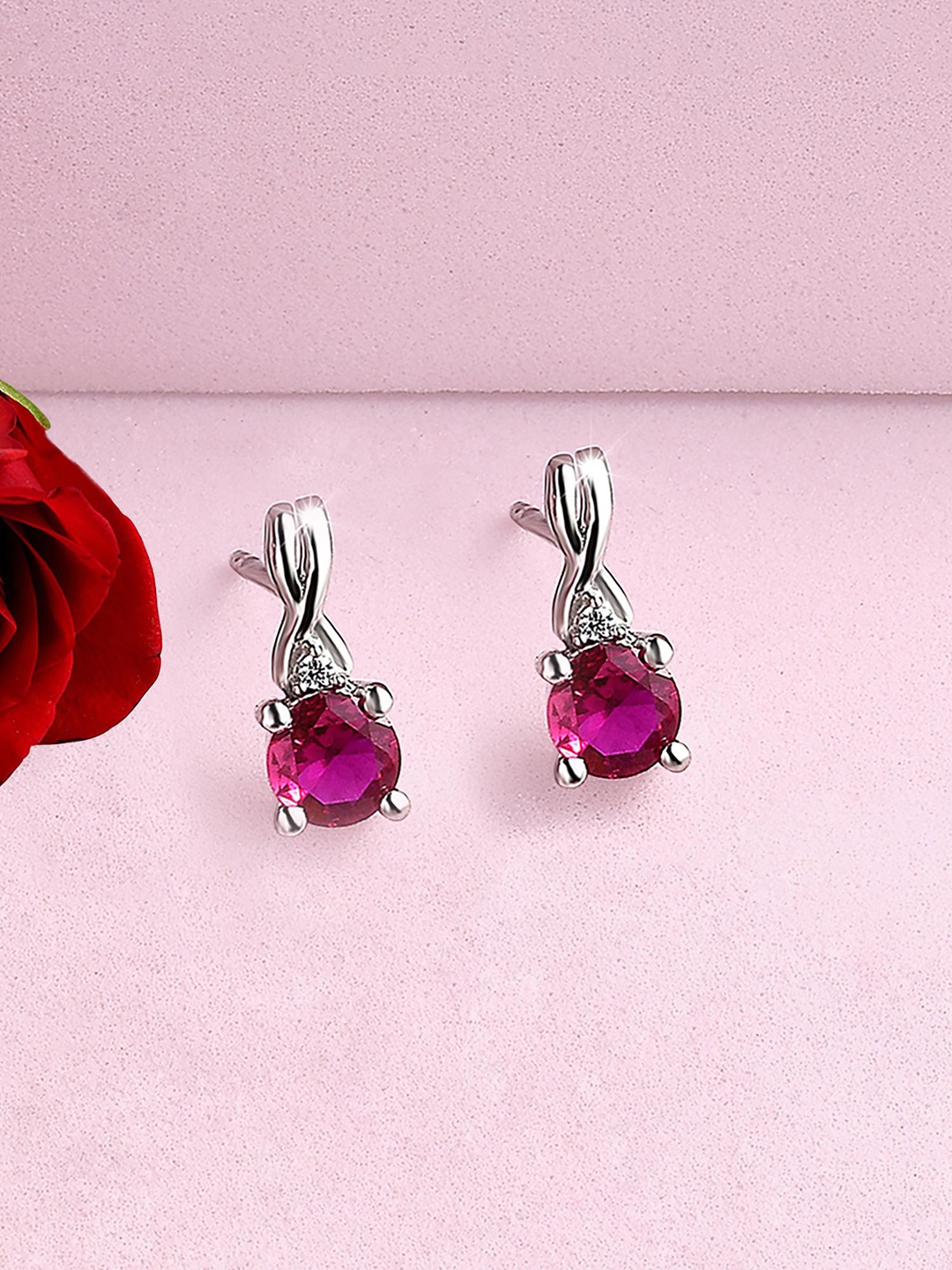 Ornate Jewels 925 Sterling Silver Rhodium-Plated American Diamond Stone Studded Studs
Ornate Jewels 925 Sterling Silver Rhodium-Plated American Diamond Stone Studded Studs