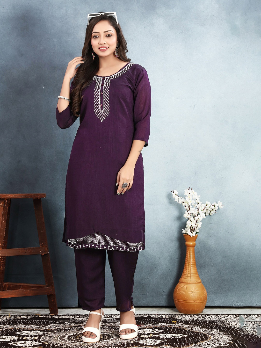Divyadham Textiles Floral Embroidered Round Neck Straight Kurta With Trousers, Purple
Divyadham Textiles Floral Embroidered Round Neck Straight Kurta With Trousers, Purple