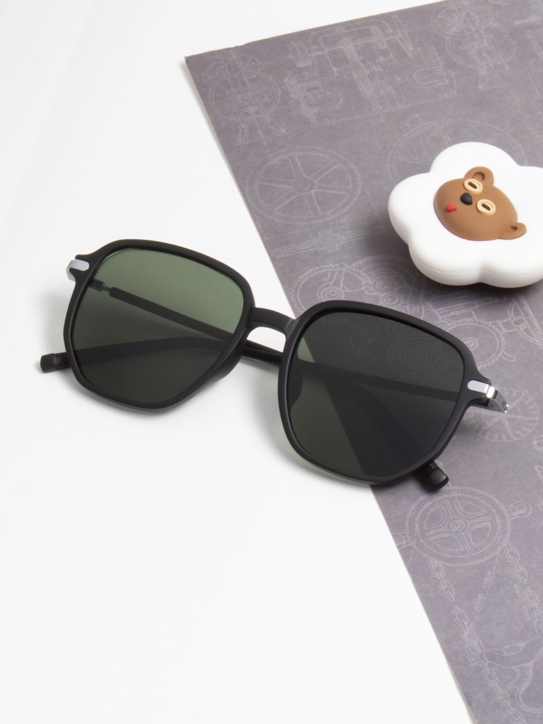 Ted Smith Unisex Square Sunglasses With Polarised & UV Protected Lens SUN-DELLA_GDCC, Black
Ted Smith Unisex Square Sunglasses With Polarised & UV Protected Lens SUN-DELLA_GDCC, Black