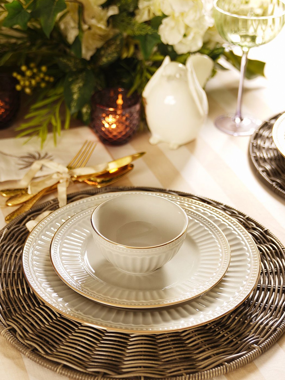 Pure Home and Living Off White 2 Pieces Ceramic Dishwasher And Microwave Safe Plates
Pure Home and Living Off White 2 Pieces Ceramic Dishwasher And Microwave Safe Plates