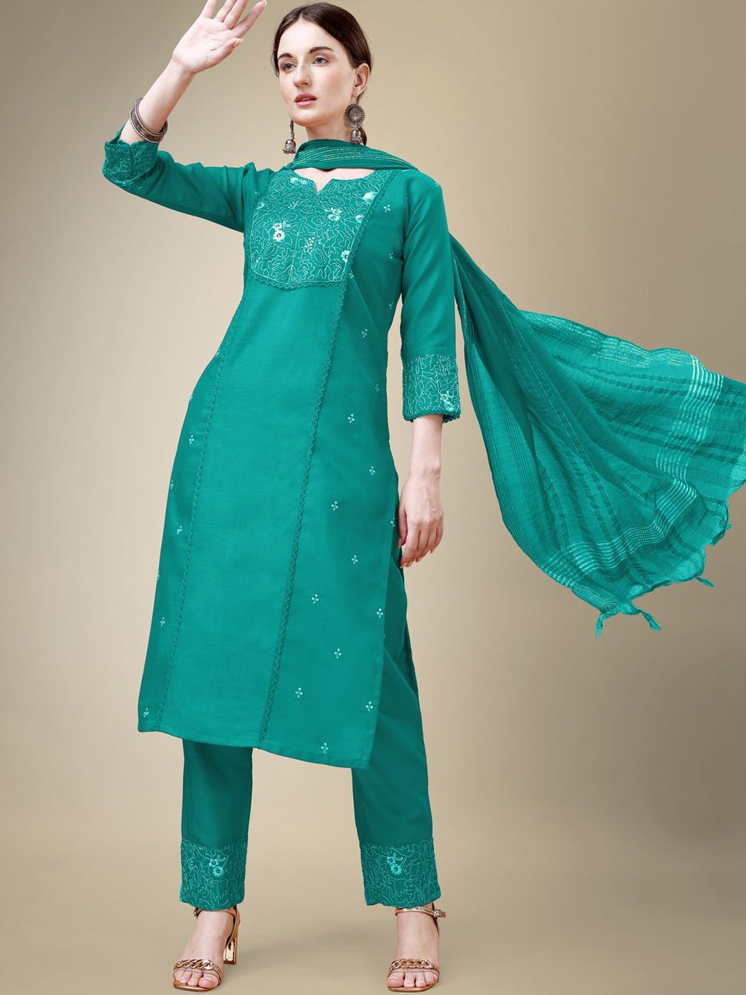 BERISTON Ethnic Motifs Embroidered Regular Straight Kurta with Trousers & Dupatta, Sea green
BERISTON Ethnic Motifs Embroidered Regular Straight Kurta with Trousers & Dupatta, Sea green