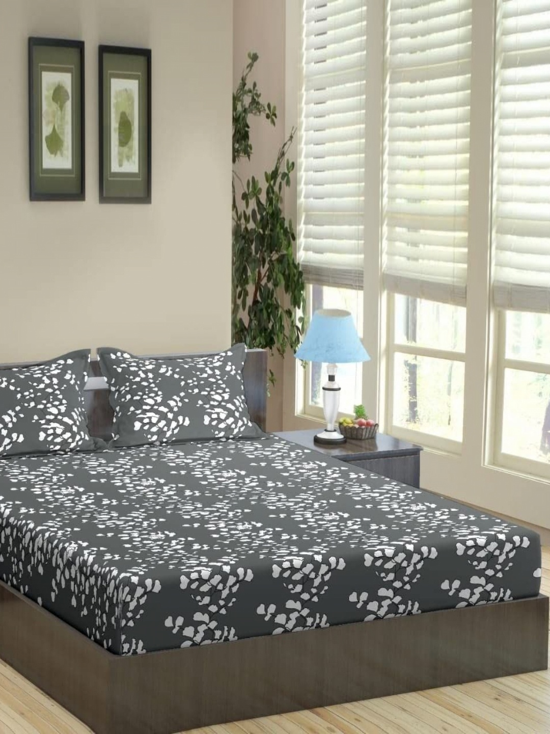 Trance Home Linen Grey Ethnic Motifs 200 TC Cotton King Bedsheet Set-1.98 m x 1.82 m
Trance Home Linen Grey Ethnic Motifs 200 TC Cotton King Bedsheet Set-1.98 m x 1.82 m
