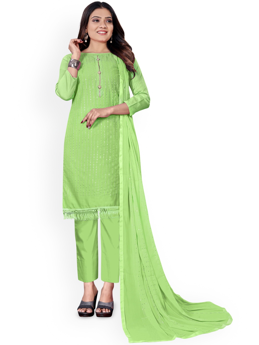 Maroosh Ethnic Motifs Embellished Sequinned Cotton Unstitched Dress Material, Green
Maroosh Ethnic Motifs Embellished Sequinned Cotton Unstitched Dress Material, Green
