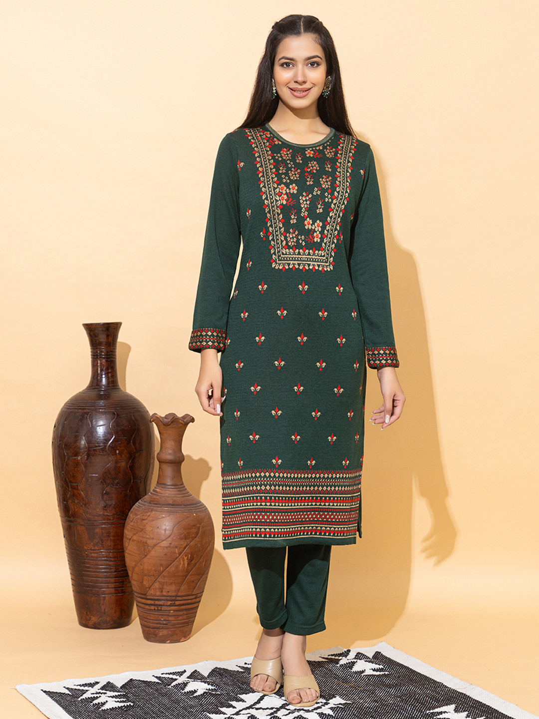 Anouk Green Floral Woven Design Round Neck Long Sleeves Regular Straight Kurta
Anouk Green Floral Woven Design Round Neck Long Sleeves Regular Straight Kurta