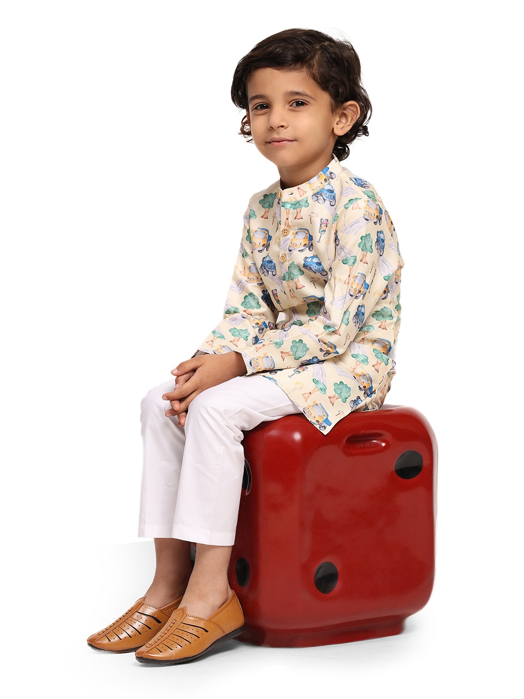 Funny Bones Clothings Boys Truck Printed Mandarin Collar Linen Straight Kurta With Pyjamas, Cream
Funny Bones Clothings Boys Truck Printed Mandarin Collar Linen Straight Kurta With Pyjamas, Cream