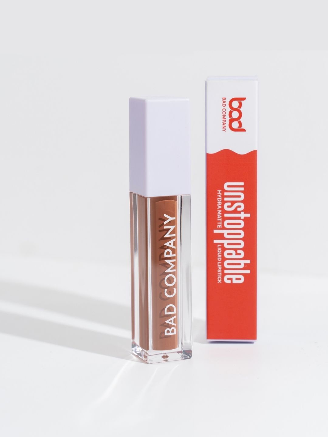BAD COMPANY Unstoppable Hydra Matte Transfer Proof Liquid Lipstick 5 ml - Roll The Dice 08, Nude
BAD COMPANY Unstoppable Hydra Matte Transfer Proof Liquid Lipstick 5 ml - Roll The Dice 08, Nude
