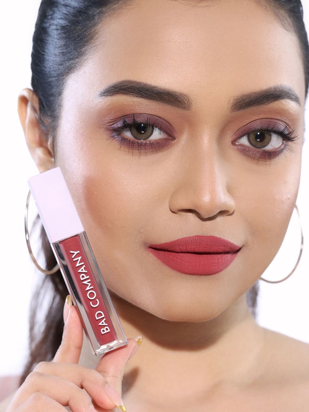 BAD COMPANY Unstoppable Hydra Matte Liquid Lipstick - 5 ml - I Walk it like I talk it 06, Pink
BAD COMPANY Unstoppable Hydra Matte Liquid Lipstick - 5 ml - I Walk it like I talk it 06, Pink