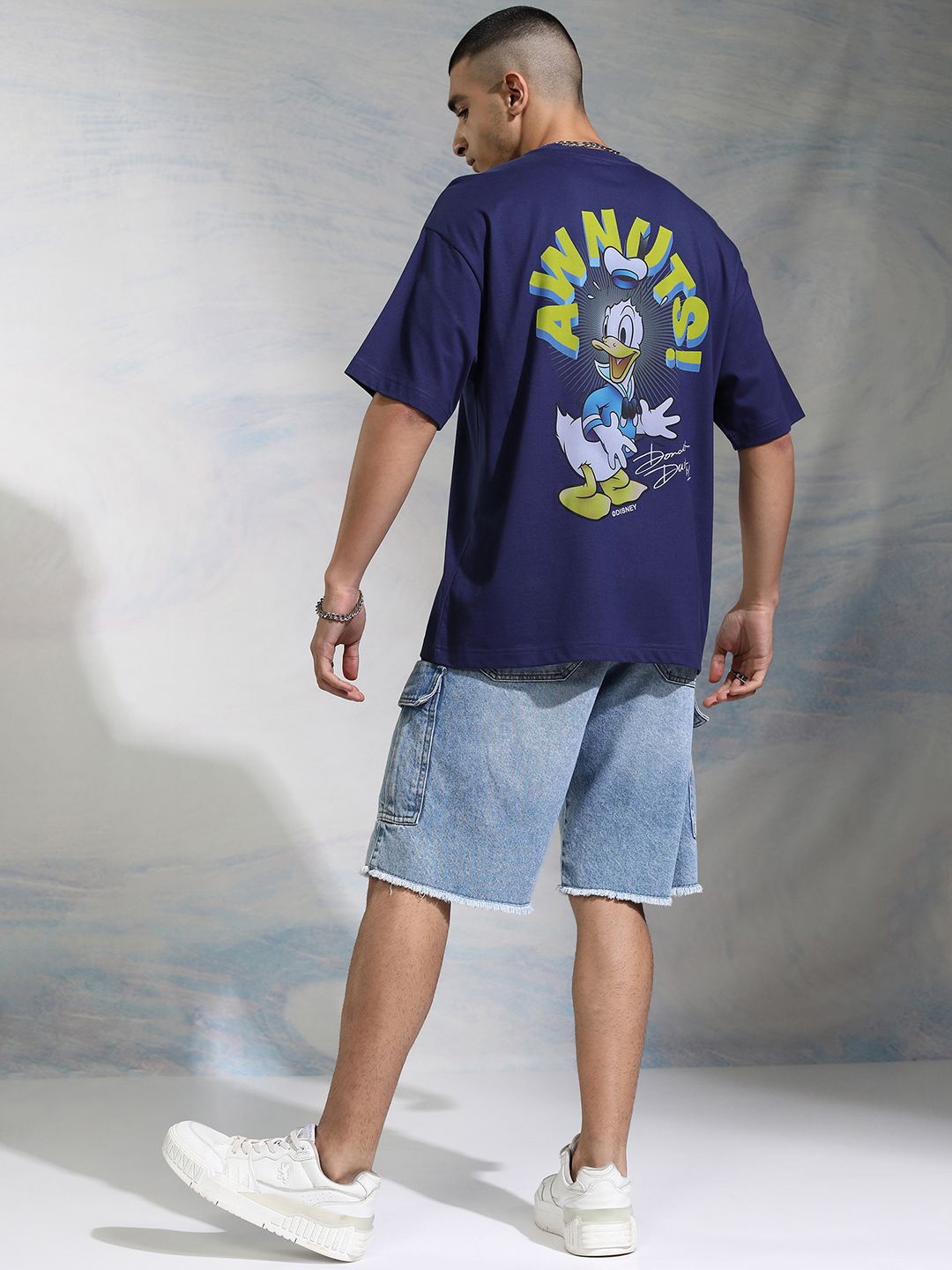 Highlander Disney Donald Duck Men Round Neck Drop Shoulder Oversized Tshirt, Navy blue
Highlander Disney Donald Duck Men Round Neck Drop Shoulder Oversized Tshirt, Navy blue