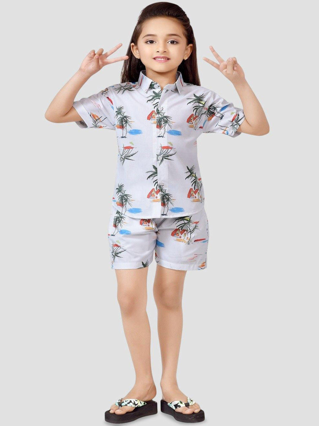 BAESD Girls Printed Pure Cotton Shirt & Shorts Clothing Set, White
BAESD Girls Printed Pure Cotton Shirt & Shorts Clothing Set, White