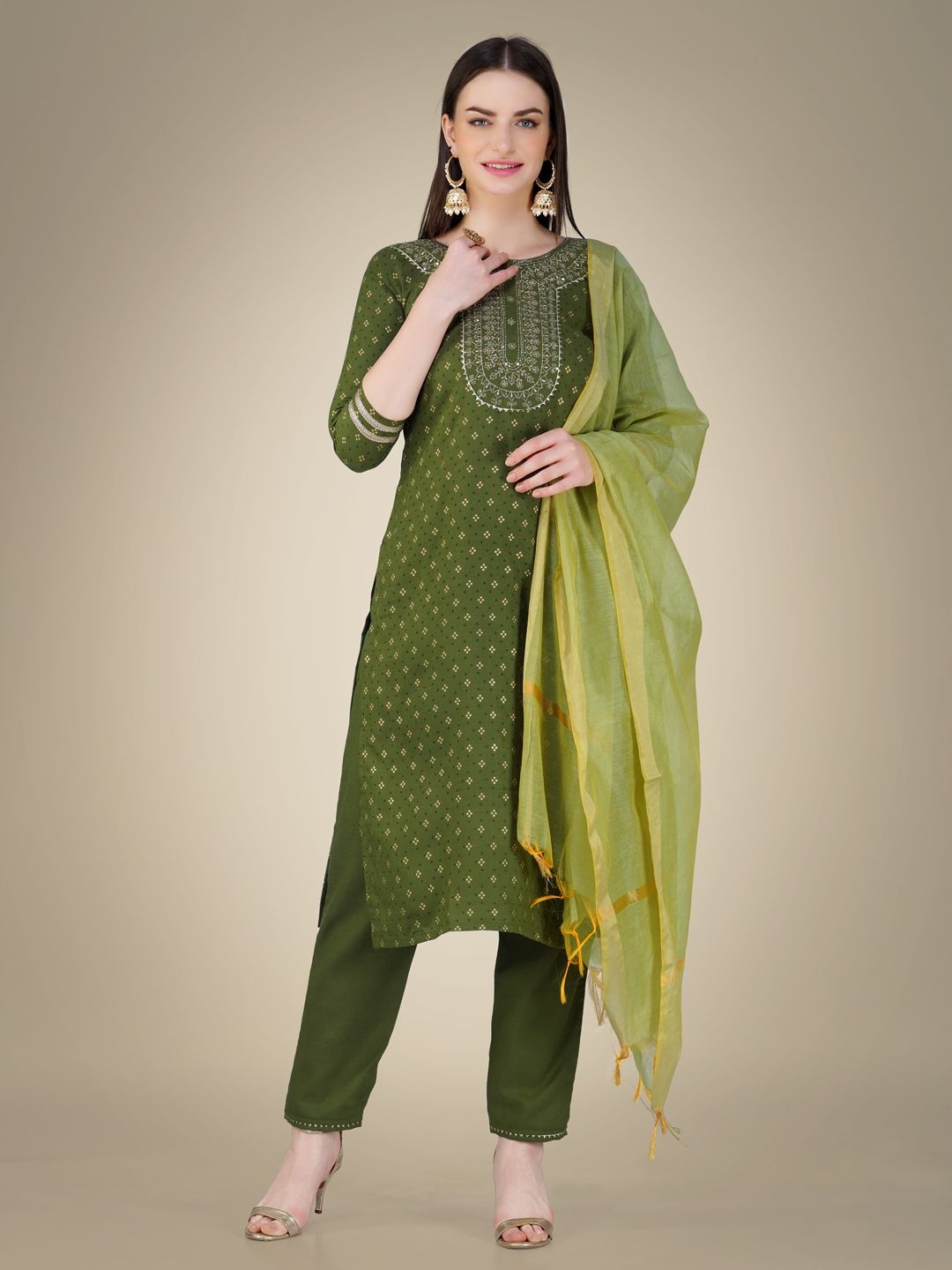 HI FI NX Women Paisley Embroidered Regular Kurta with Trousers & With Dupatta, Green
HI FI NX Women Paisley Embroidered Regular Kurta with Trousers & With Dupatta, Green