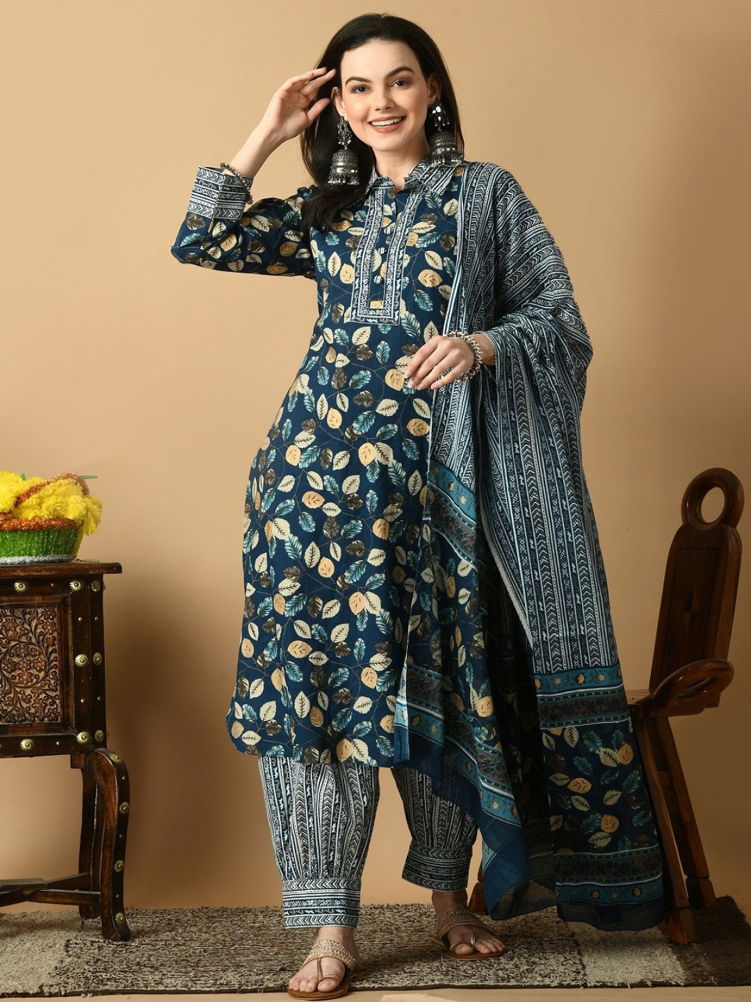 Stitch up thread Women Printed Regular Pure Cotton Kurta with Salwar & With Dupatta, Blue
Stitch up thread Women Printed Regular Pure Cotton Kurta with Salwar & With Dupatta, Blue