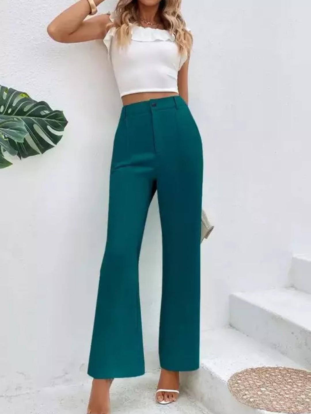 Fashion2wear Women Smart High-Rise Stain Resistant Bootcut Trousers, Fluorescent green
Fashion2wear Women Smart High-Rise Stain Resistant Bootcut Trousers, Fluorescent green