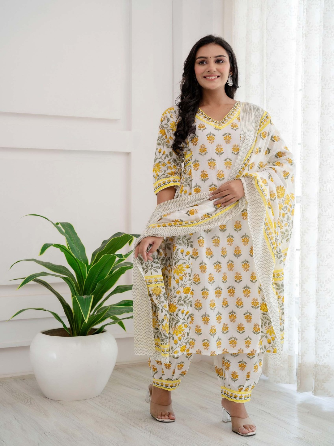 SOMAPAH Floral Printed Pure Cotton Straight Panelled Kurta With Salwar & Dupatta, Mustard
SOMAPAH Floral Printed Pure Cotton Straight Panelled Kurta With Salwar & Dupatta, Mustard